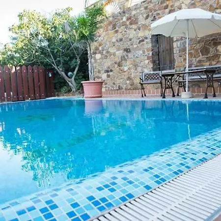 Il Castello Guest house *